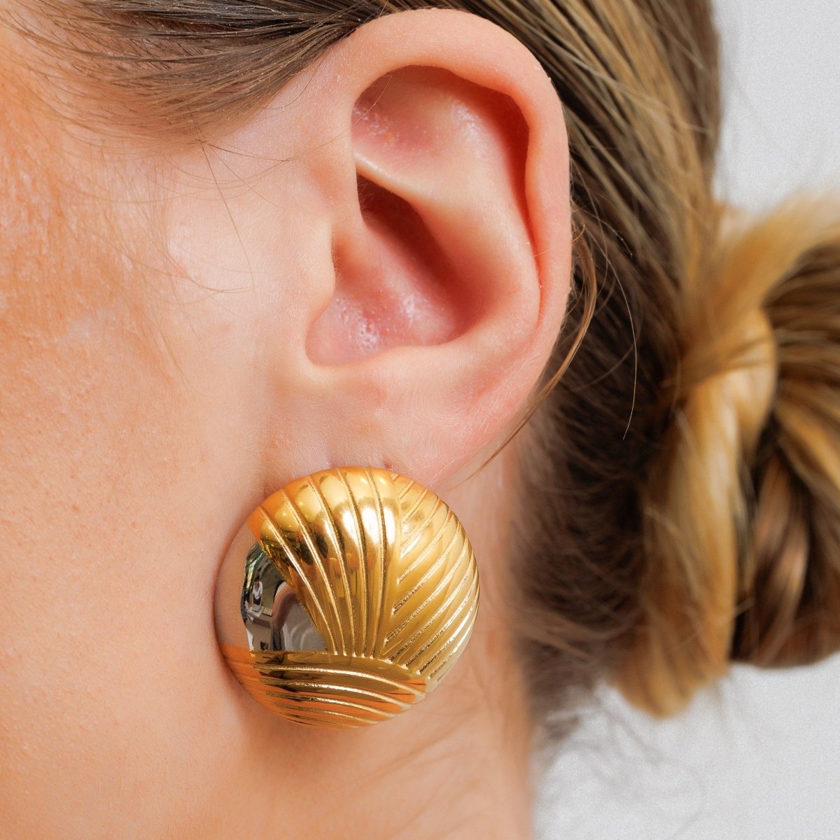 Textured Sphere Earring | 18K Gold